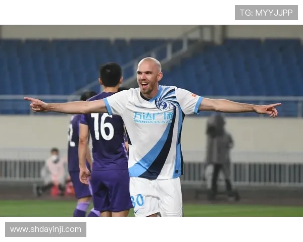 半场战报:河南队0比0战平亚泰 阿奇姆彭频频制造威胁 安智诚屡次神勇扑救